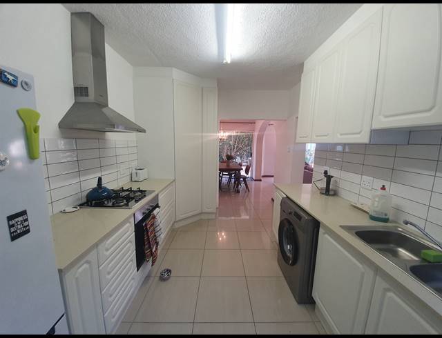 3 BEDROOM DUPLEX TO LET IN UMHLANGA CENTRAL